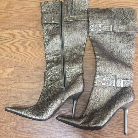 HAND MADE - Picture 4 of 6